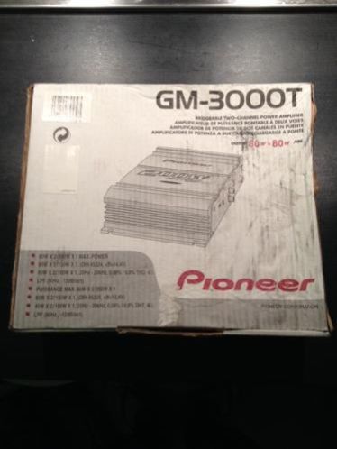 Auto versterker Pioneer GM-3000T