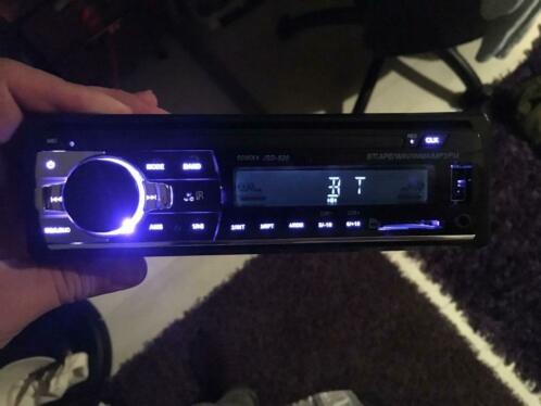 autoradio, bluetooth usb aux sd-kaart afstandbediening etc