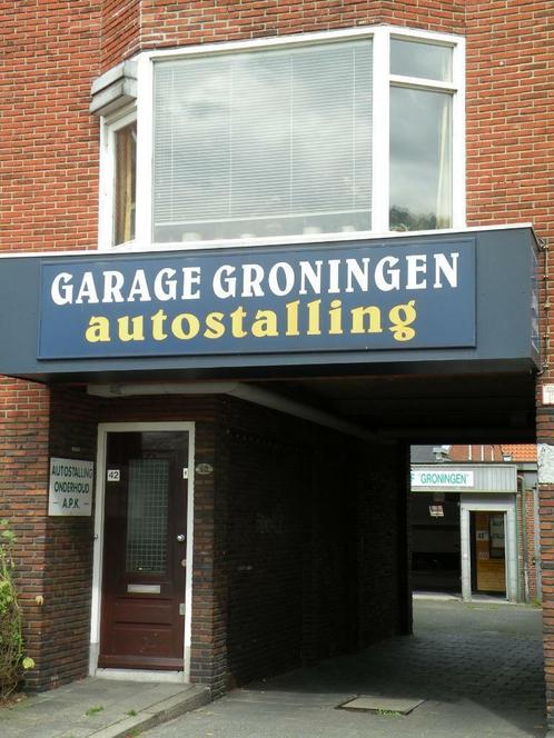 AUTOSTALLINGEN EN GARAGES