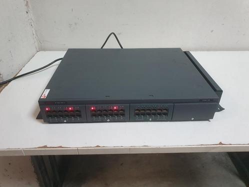 Avaya IP Office 500 V2 telefooncentrale basis systeemkast