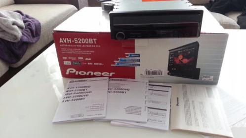 avh-6300BT pioneer USB bleutooth radio klapscherm 6,5inch Cd