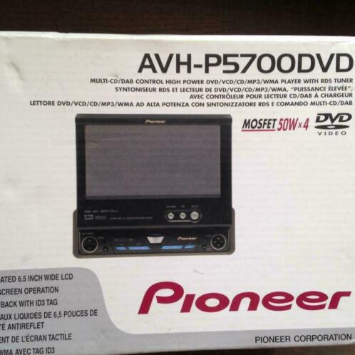 AVH-P5700DVD Pioneer radio dvd met een inklapscherm