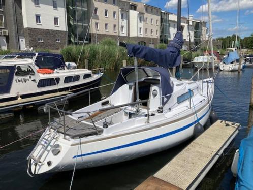 Avontuur te koop Zeilboot - Defender 27 (incl ligplaats)