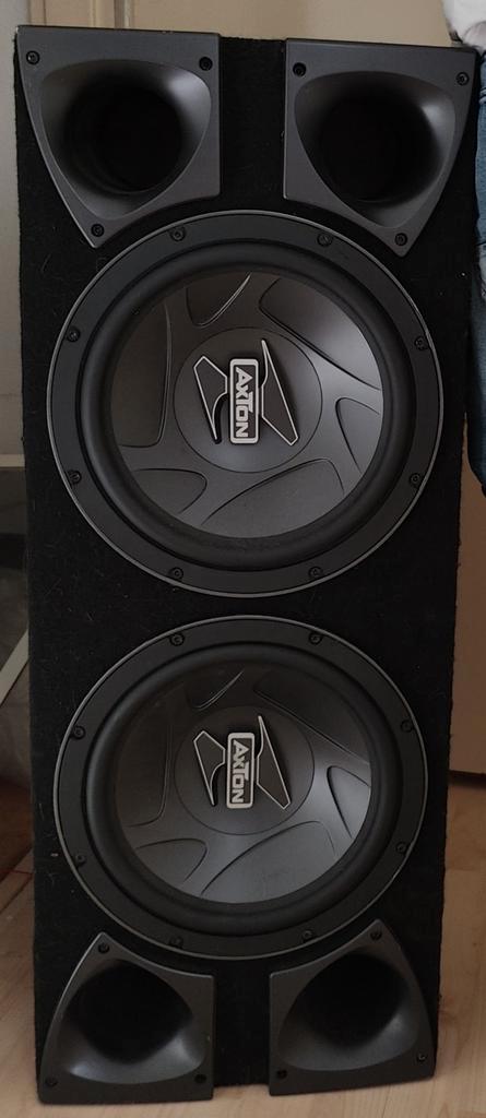 Axton dubbele subwoofer 32cm speakers