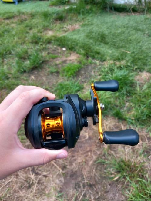 Baitcaster GF2000