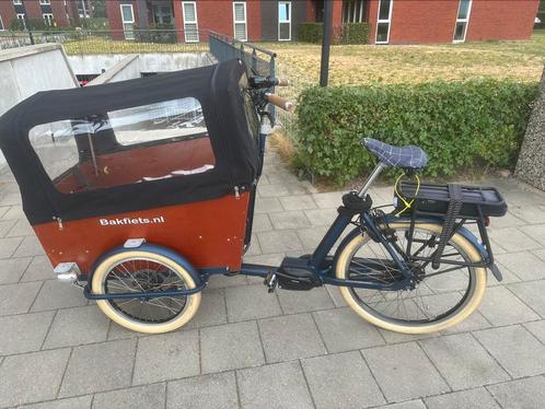 Bakfiets NL cargo trike 690KM Schijfremmen 18 maand oud