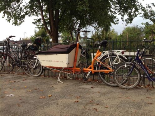 BAKFIETS ORANJE met WITTE BAK 