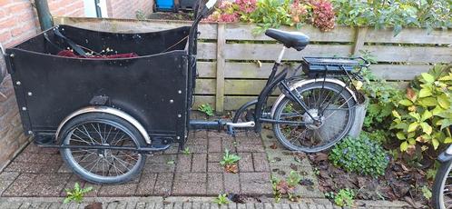 Bakfiets te koop.