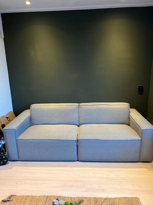 Bank - Couch-Sofa (twin)
