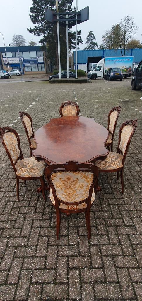 barok vintage eetafel met 6 stoelen