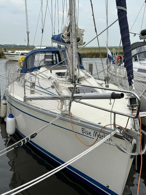 Bavaria 320 Sportline, Eenhandige matroos met boegschroef