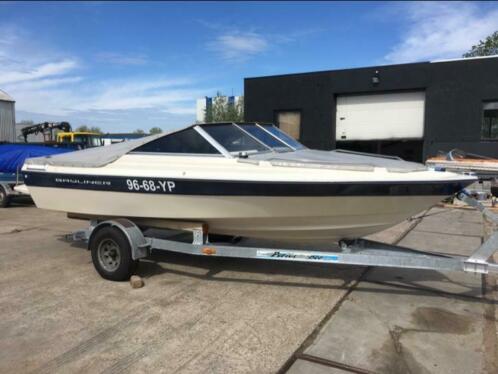 Bayliner 1950 capri  trailer open punt