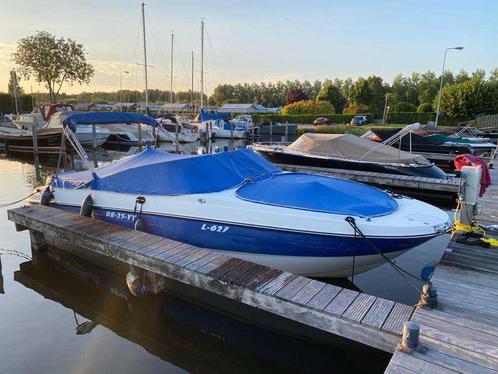 Bayliner 245 bowrider