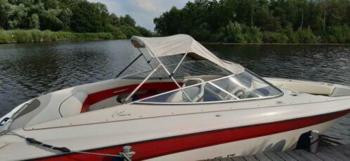 Bayliner Capri 2250 SS bowrider