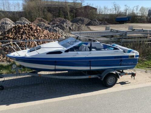 Bayliner Capri met OMC 4 cillinder