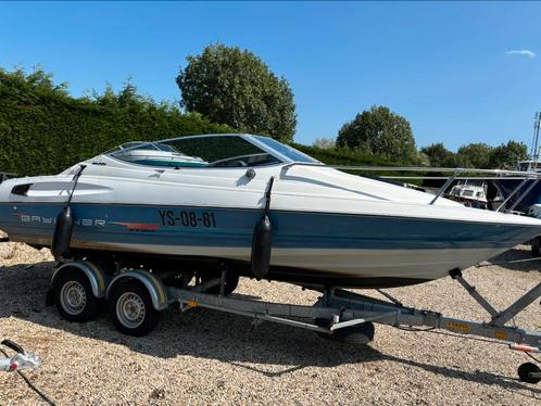 Bayliner speedboot mercruiser 175pk binnenboord met trailer