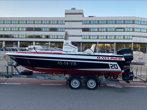 Bayliner Trophy 1910 refit 2020 Mercury 150 PK met trailer