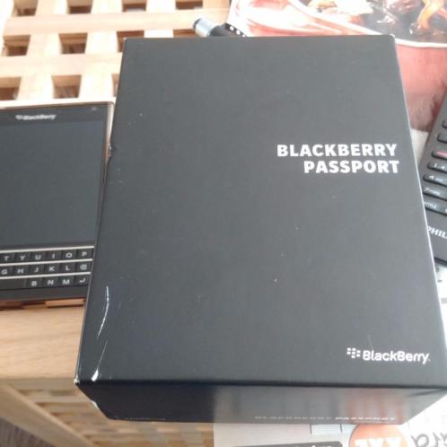 BB Passport 32 GB Black  cover inruil mogelijk