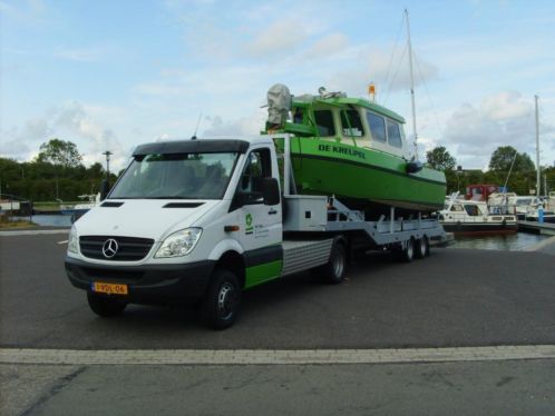 B.E Combinatie met Veldhuizen boot-trailer  MB sprinter 4x4