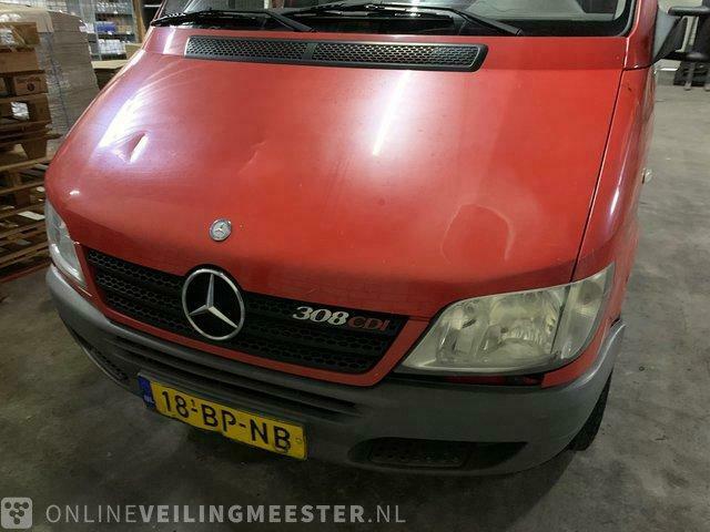 Bedrijfsauto Mercedes Benz, Sprinter 308CDI, rood