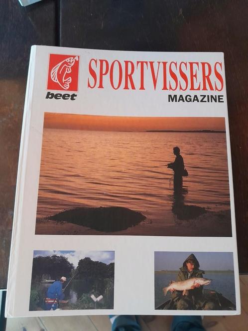 Beet vissport magazine, tientallen ingebonden exemplaren
