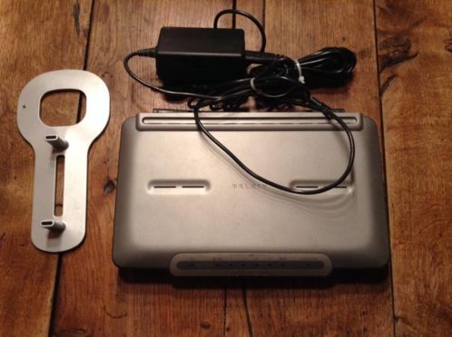 Belkin F5D7230 router