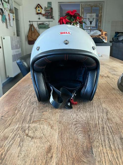 bell custom 500