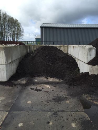 Bemeste tuinaarde in bigbags en losgestort DIRECT LEVERBAAR