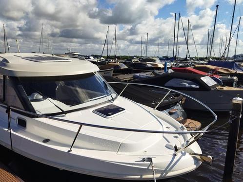 Beneteau Antares 2015  780 x 285 met 150 PK Yamaha 45.0000