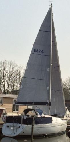 Beneteau Oceanis 281 2001 met nieuwe laminaat North Sails 