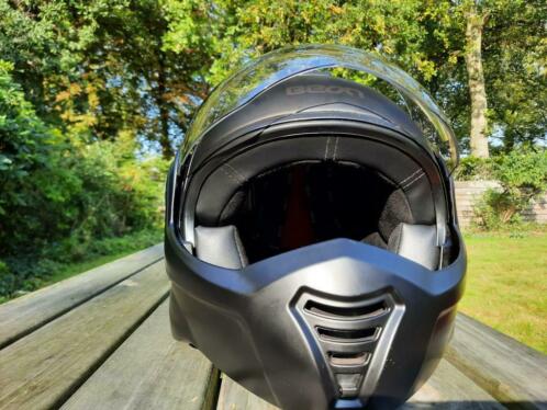 Beon b702 reverse mat zwart  brommermotor helm