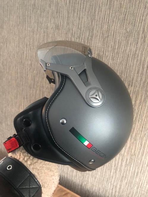 Beon scooter helm maat S