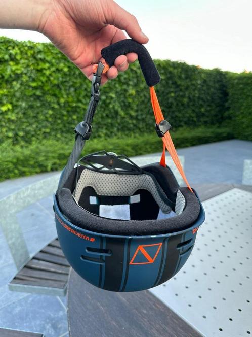 Beschermhelm om te zeilen