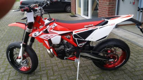 Beta RR 300 Tweetakt Supermoto. Exclusief. Nieuw Inruil mog.