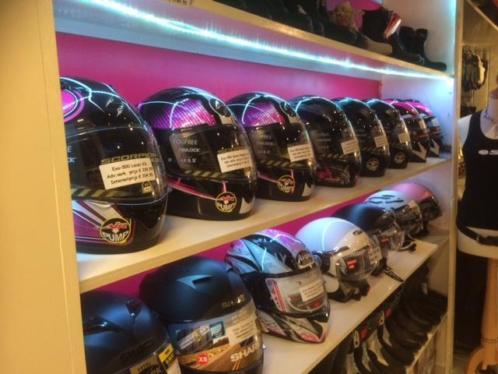 Bezoek onze gezellige,knusse winkel op de 1-ste Etage Koeman