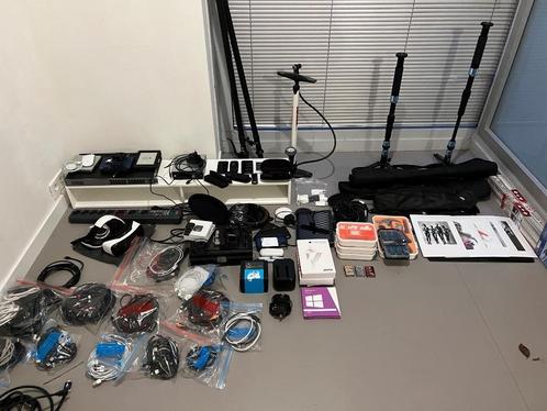 Big Lot Phones, Smart Watches, Cables, Software and more
