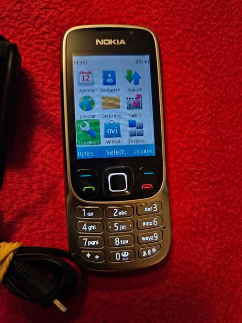 Bijna gratis 100 Als nieuw Nokia 6303,met oplader,15