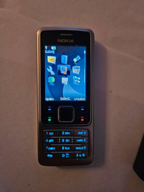 Bijna gratis 100 Als nieuw Nokia telefoon 6300,16