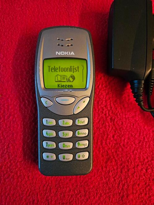 Bijna gratis 100 Als nieuw Nokia telefoon model 3210,12