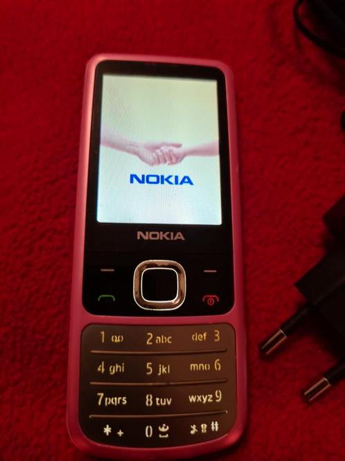 Bijna gratis 100 goed werkende Nokia 6700c,simvrij,14