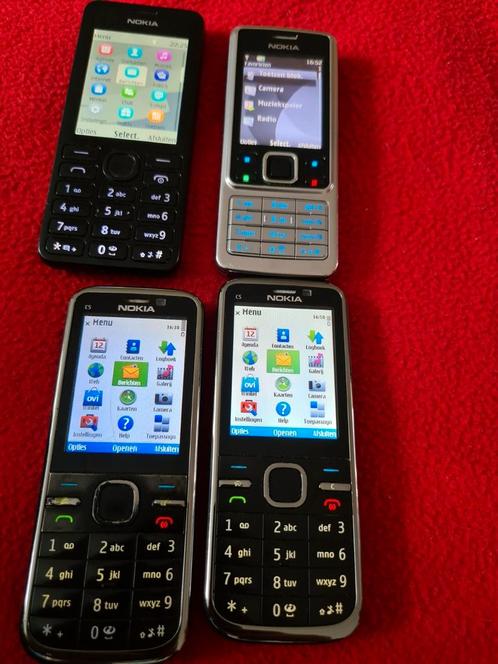Bijna gratis 4x goed werkende Nokia telefoon,simvrij,14p.st