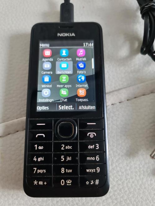 Bijna gratis Als nieuw Nokia 108,met oplader, 17
