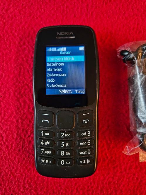 Bijna gratis goed werkende Nokia telefoon Dualsim, 11