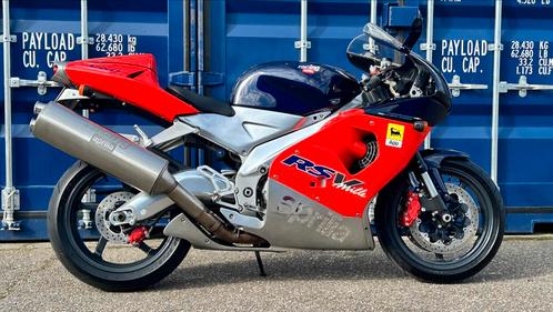 Bijna nieuwe Aprilia RSV Mille - 6.188km - Bouw jr. 1999 -