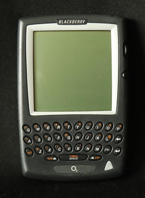 Blackberry 5820 (R900)
