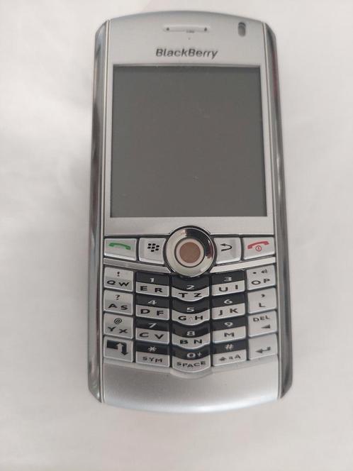 Blackberry 8100  Pearl  in zeer nette staat