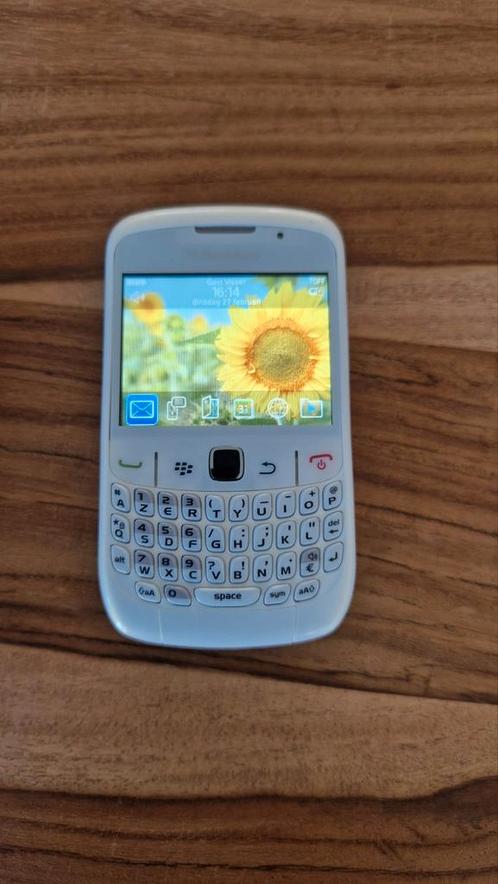 Blackberry 8520