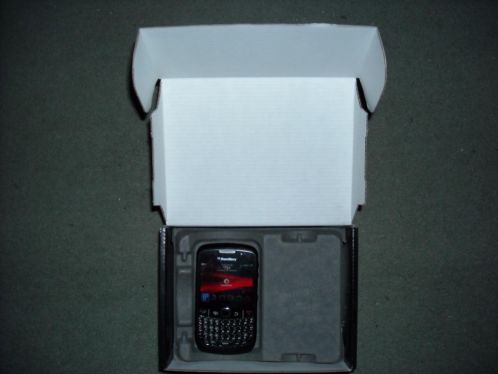 Blackberry 8520 nieuw in doos Zwart van kleur 