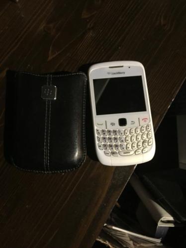 BlackBerry 8520  origineel BlackBerry lederen case hoesje