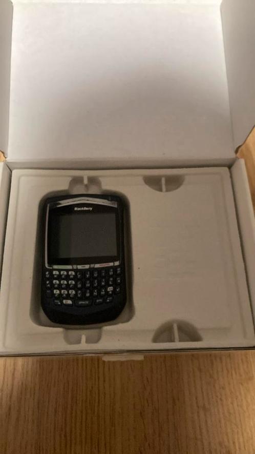 Blackberry 8700g wireless handheld